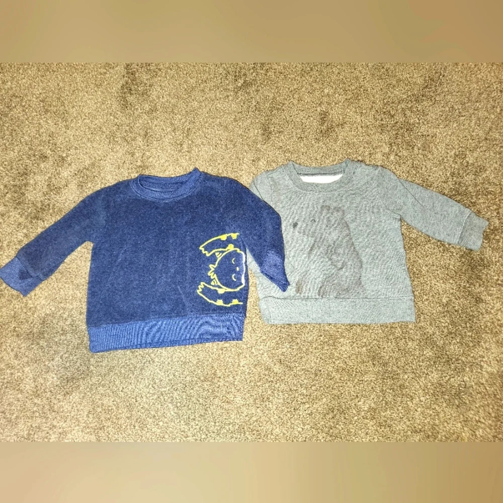 💓3/$15 2 Boy's 3-6 Months Boy's Sweatshirts